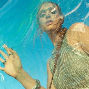 美女警花被虐杀
