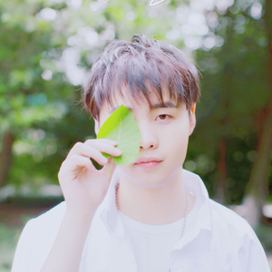 美女警花被虐杀
